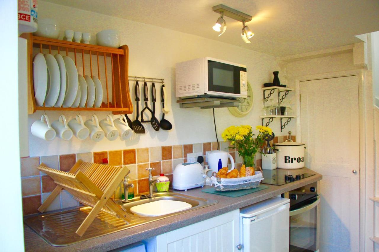 Romantic Flint Cottage On The Suffolk Coast Saxmundham Εξωτερικό φωτογραφία